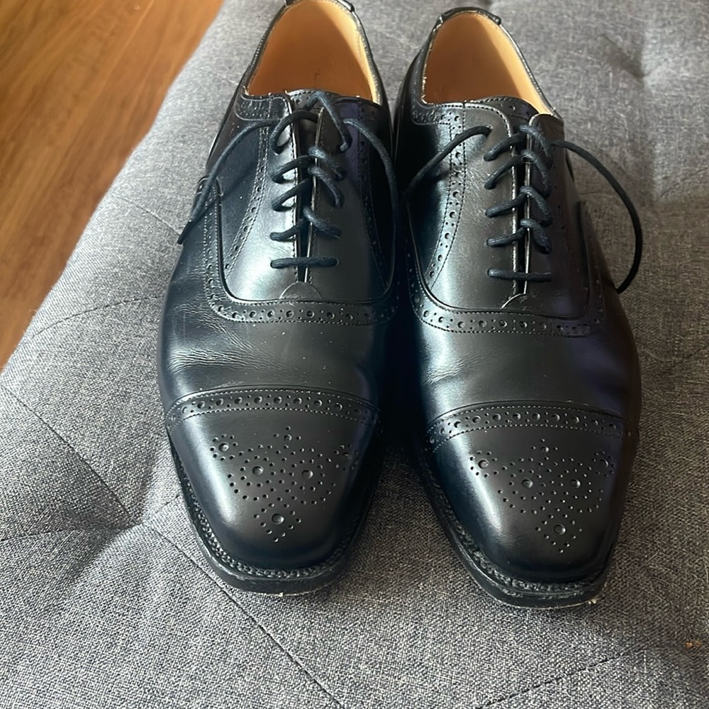 Mens shoes